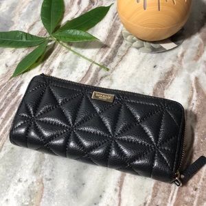 KATE SPADE Zipped Wallet Padded Leather Black
